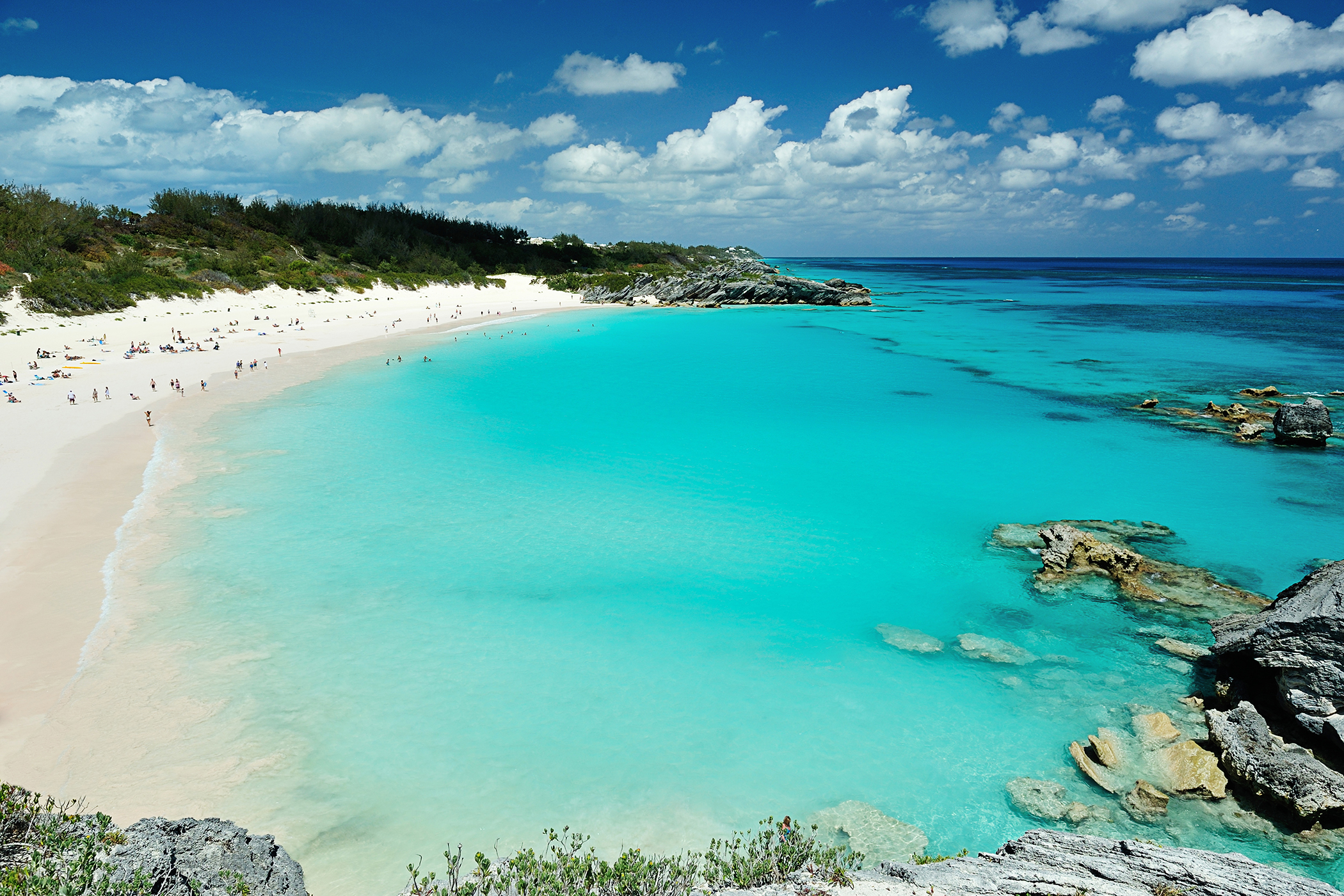 bermuda beach and bay.