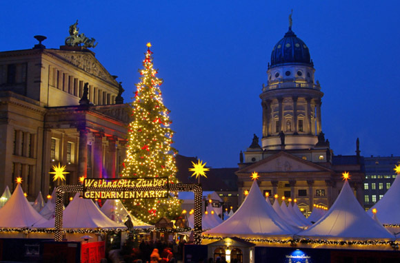 Holiday Celebrations Around the World - SmarterTravel