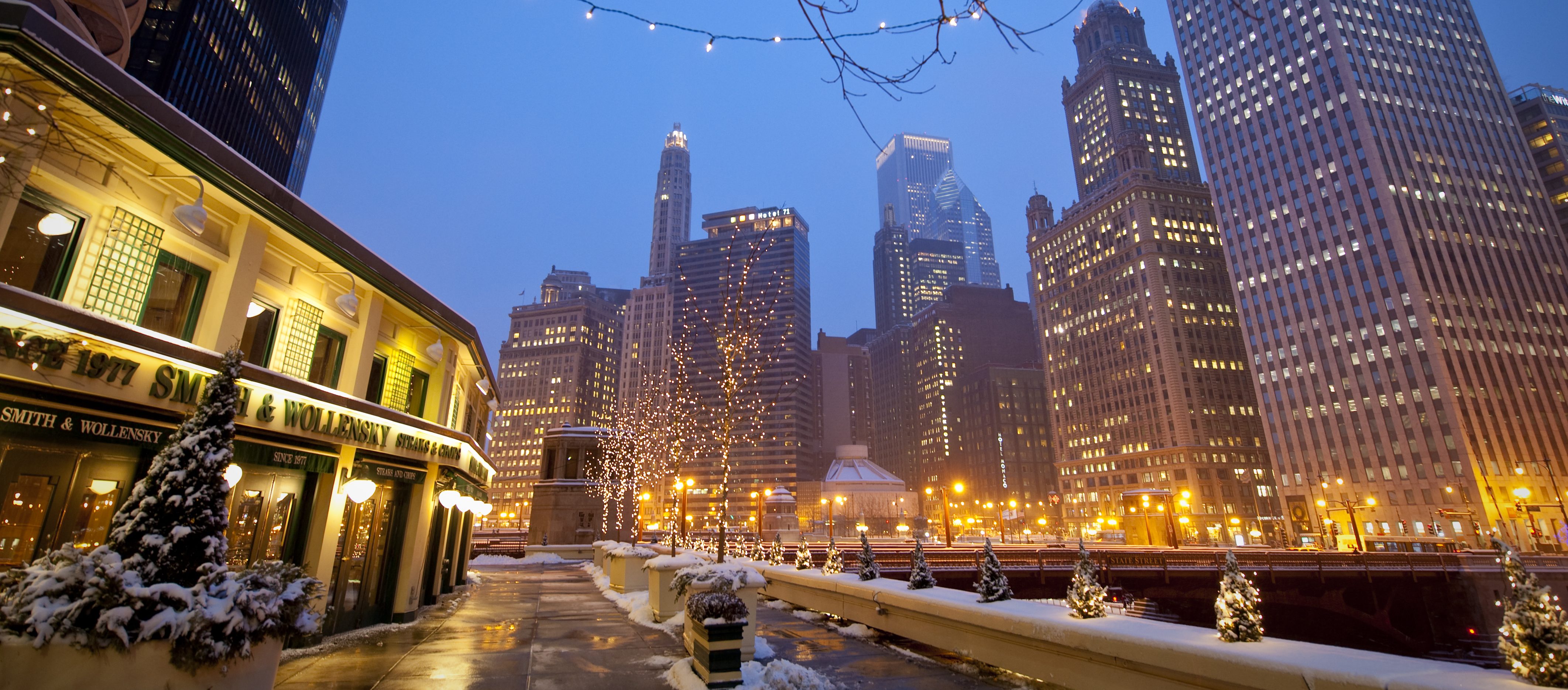 Winter in Chicago Top 10 Winter Activities in Chicago SmarterTravel