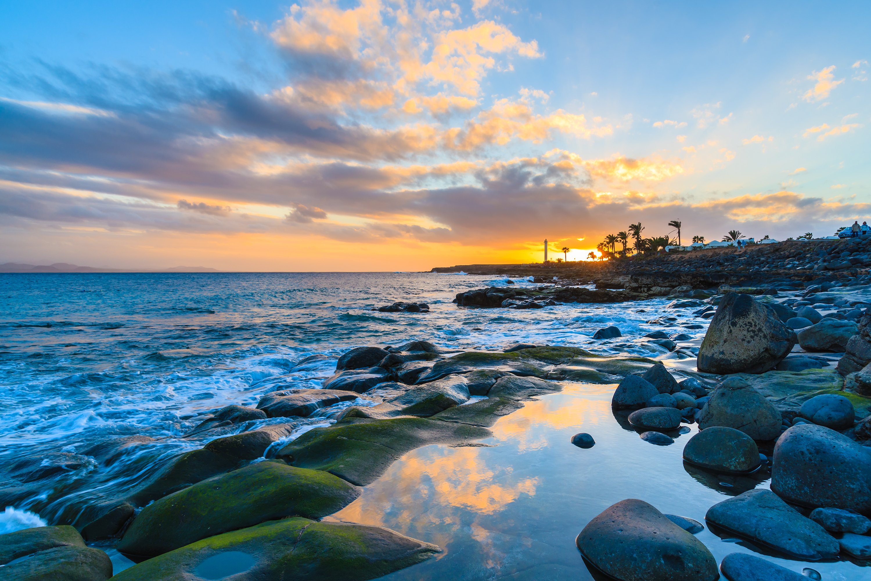 Tips On Isla De Lanzarote Warnings Or Dangers Stay Safe