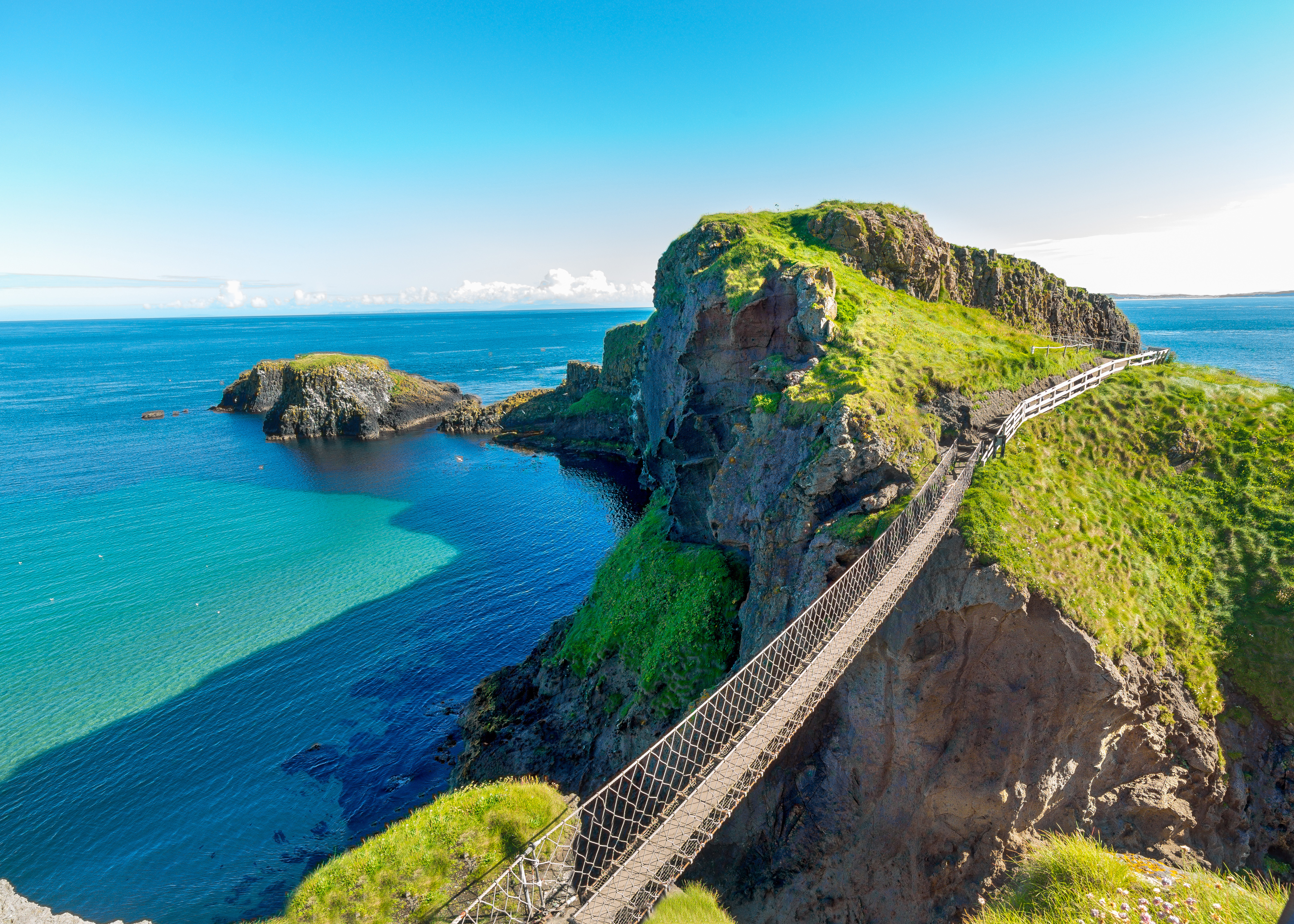 The World S 10 Most Amazing Suspension Bridges