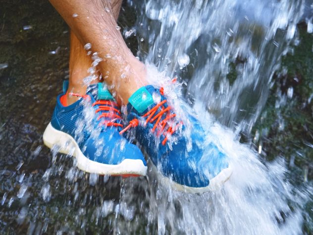 10 Quick-Drying Water Shoes for Active Travel