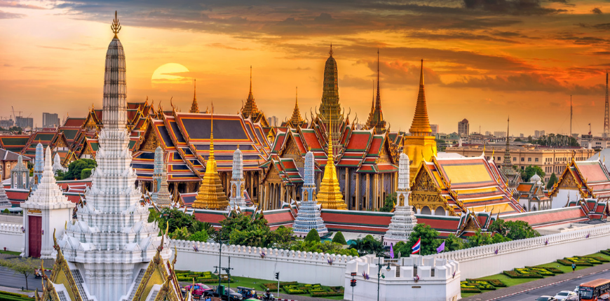 Bangkok thailand grand palace wat phra and keaw sunset.