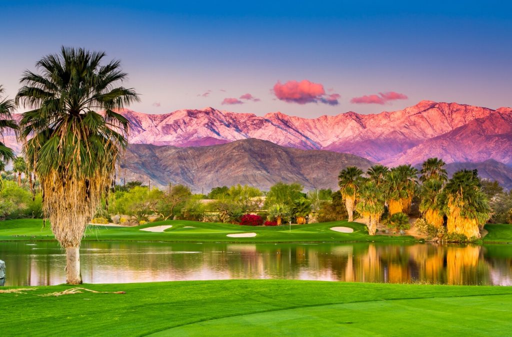 snow-covered-mountains-overlooking-palm-springs-golf-course