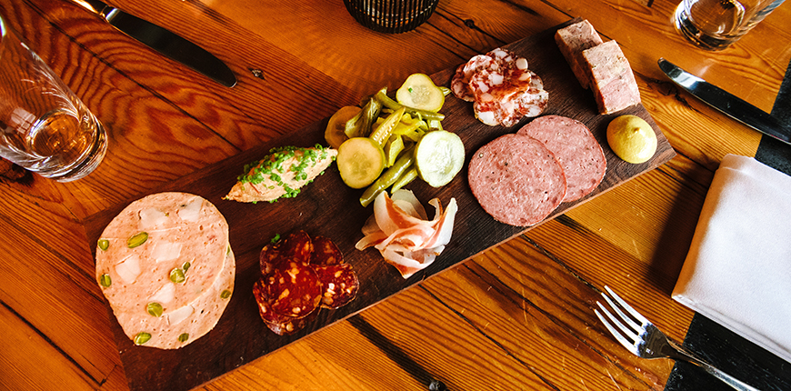 charcuterie plate at kensington quarters.