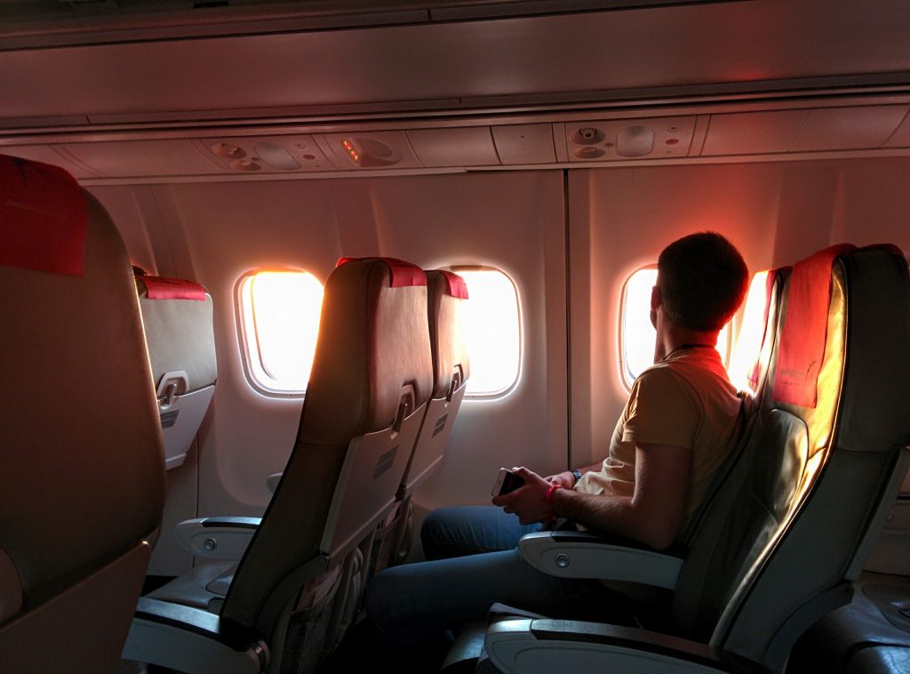 5 Types of People to Avoid on Planes