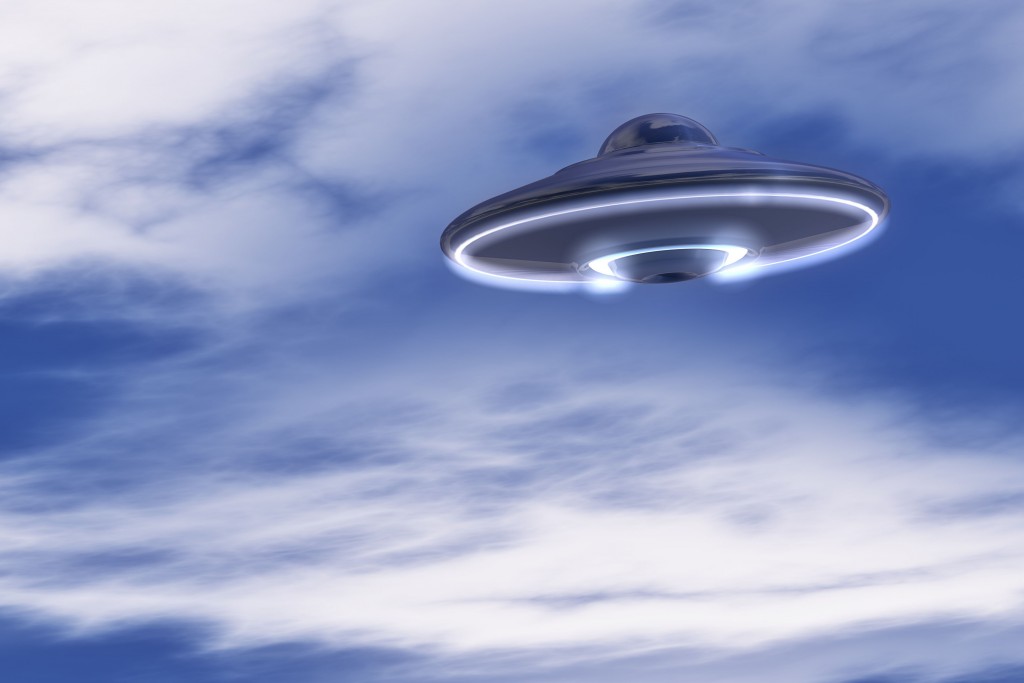 What We're Reading: Could UFO Sightings Affect Your Flight?