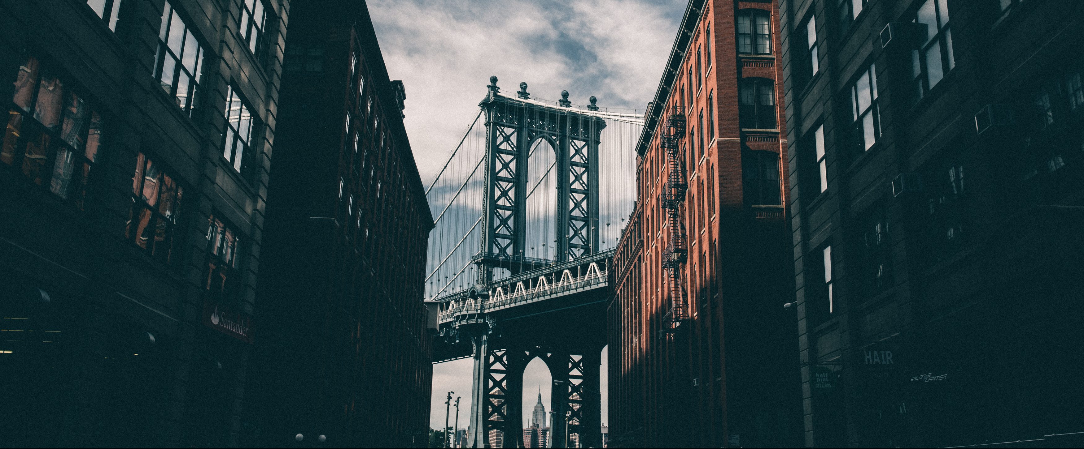 The 10 Best Instagram Backdrops in New York City  New york city vacation,  New york travel, New york city travel