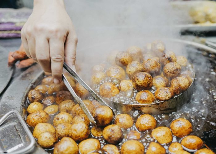 How to Eat Street Food Around the World (and Never Get Sick)