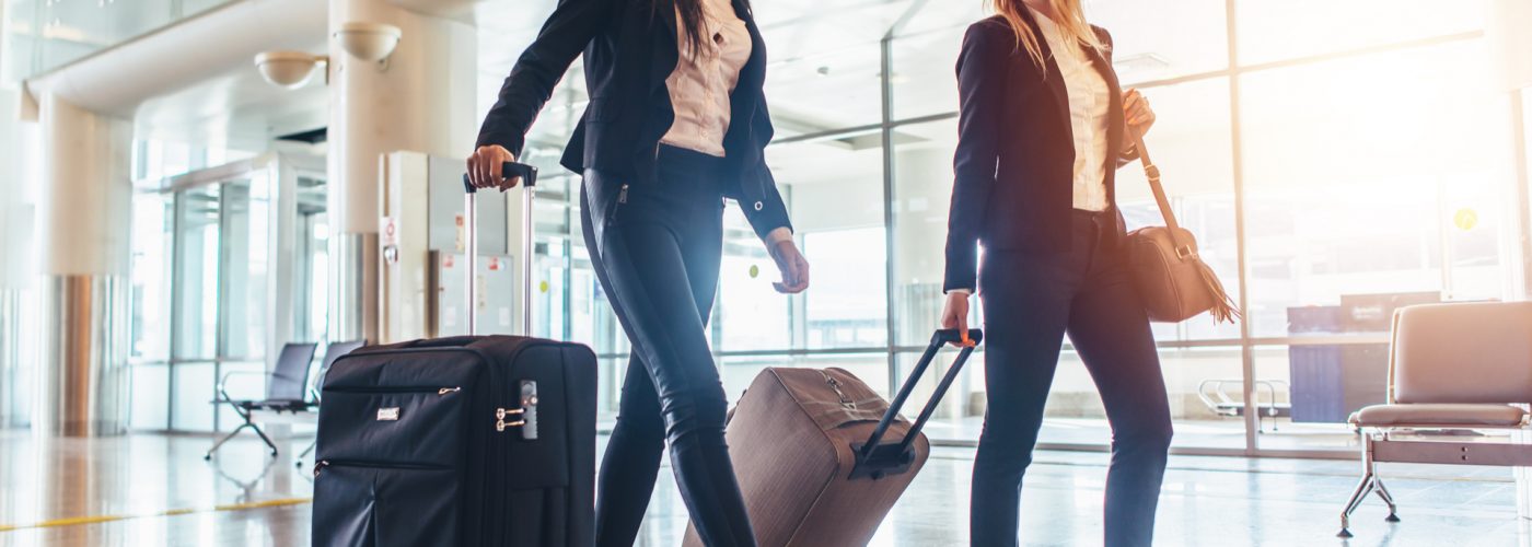 9 Stylish Items You Need to Complete Your Airport Outfit