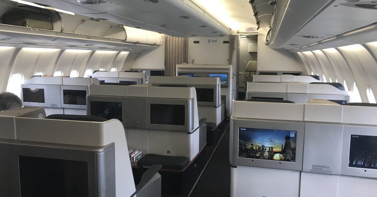 Is Business Class Worth It? 8 Reasons to Splurge on Turkish Airlines ...