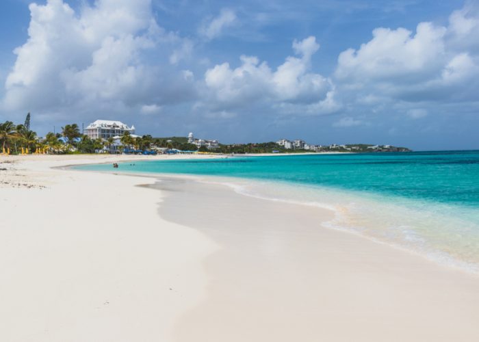 The 10 Best Caribbean Beaches for a Relaxing Escape