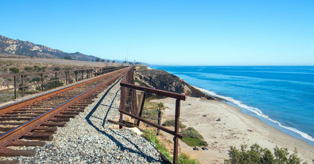 10 Tips for Long-Distance Amtrak Trips | SmarterTravel