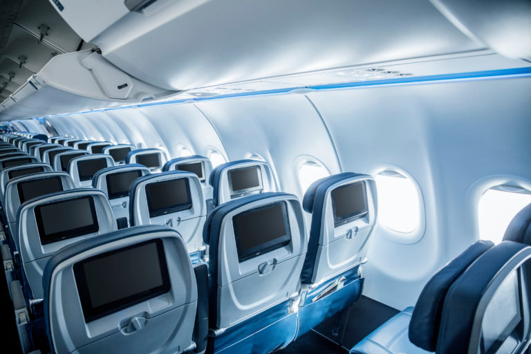 How Avoid Getting Stuck In The Middle Seat | SmarterTravel