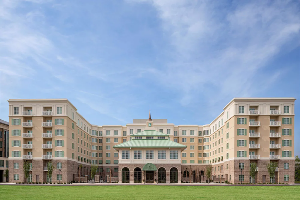 Exterior of the Embassy Suites by Hilton Charleston Harbor Mt. Pleasant