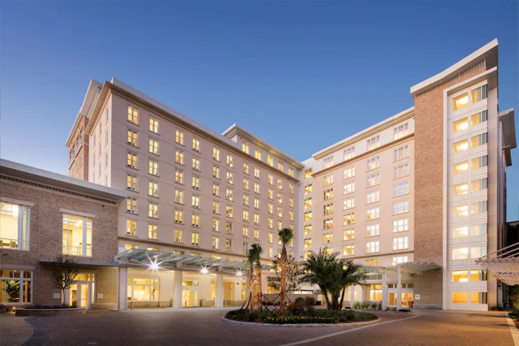 Exterior of the Hyatt House Charleston/Historic District