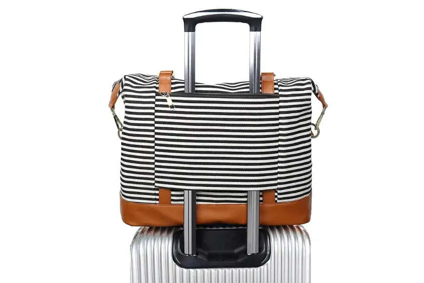 9 Ingenious Travel Handbags to Improve Your Next Trip