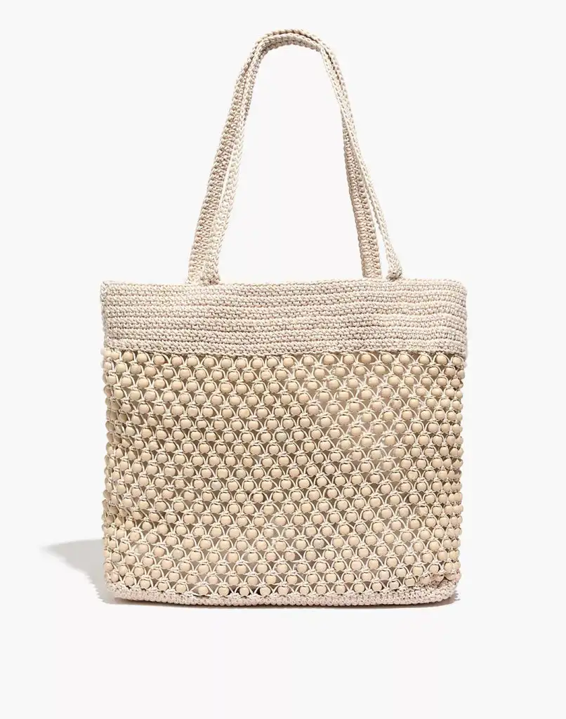 The 11 Best Beach Bags for Travelers | SmarterTravel